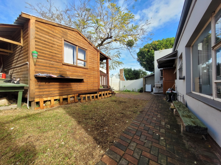 4 Bedroom Property for Sale in Aston Bay Eastern Cape